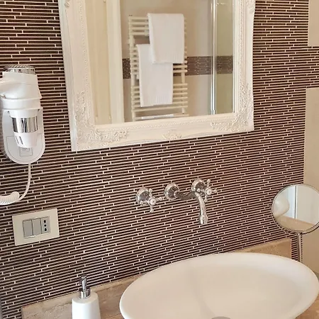 3 Apartament *