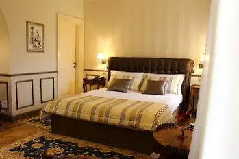 3 Apartment *