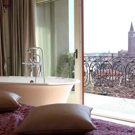 3 * Verona